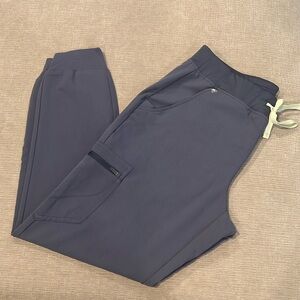 Figs Women’s Space Navy Zamora Jogger Scrub Pants, Size M